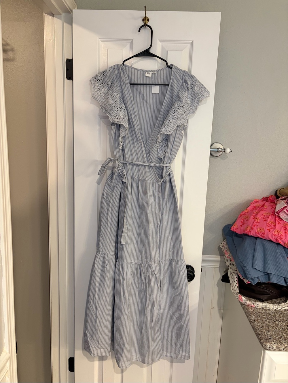 GAP NWT Eyelet Wrap Dress L Tall Blue White Seersucker Stripe Midi